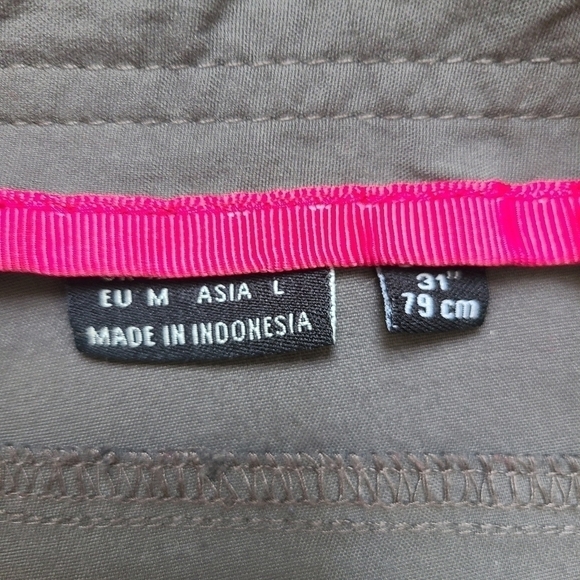 Berghaus Women's Hiking Pant - Picture 10 of 16